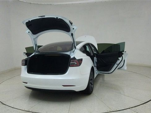 Used 2020 Tesla Model 3 Standard Range Plus image 73