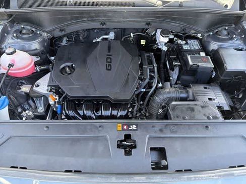 Used 2023 Hyundai Santa Fe SEL FWD image 11