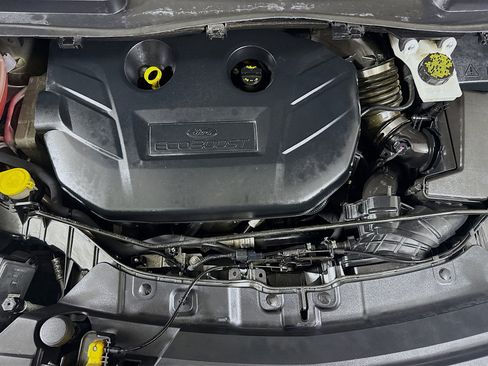 Used 2017 Ford Escape Titanium w/ Equipment Group 301A image 39