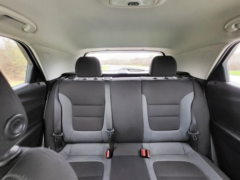 Used 2021 Chevrolet TrailBlazer LT w/ Convenience Package FWD image 20