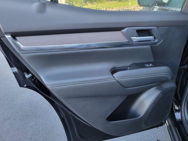 New 2027 GMC Terrain Denali w/ LPO, Floor Liner Package AWD/4WD image 29
