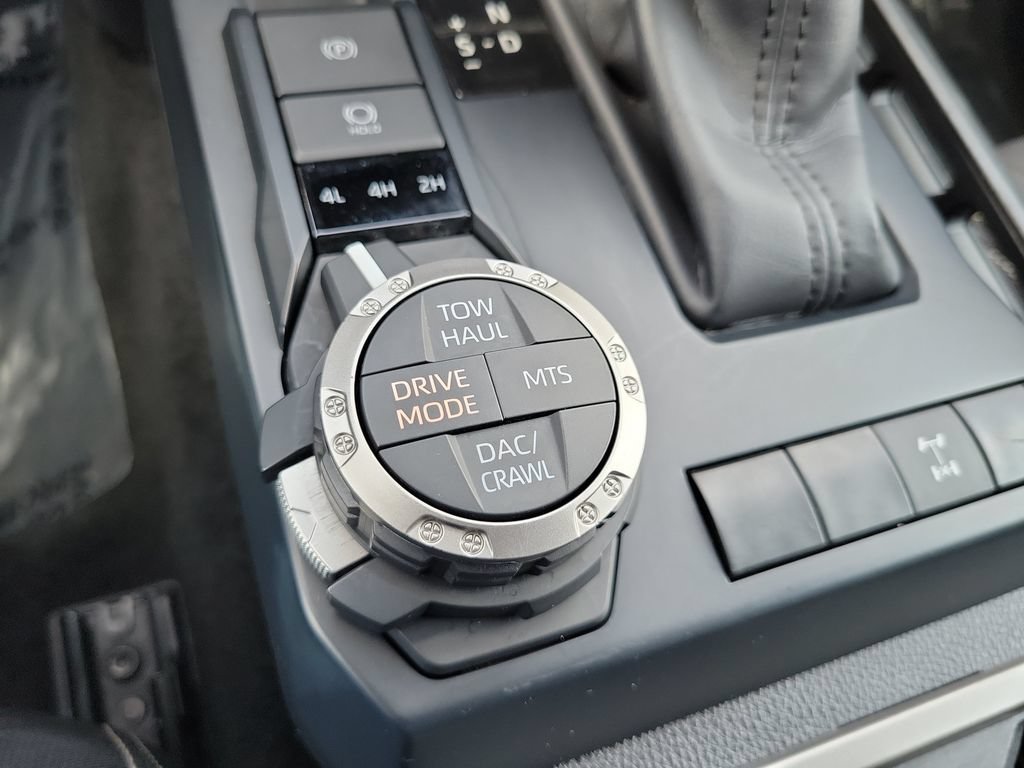 Used 2024 Toyota Tacoma TRD Off-Road AWD/4WD image 29