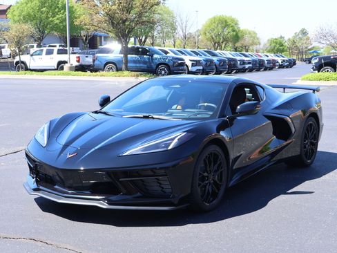 New 2026 Chevrolet Corvette Stingray Preferred Cpe w/ Z51 Performance Package RWD image 32