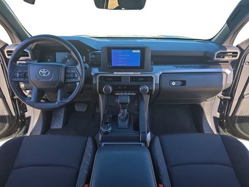 Used 2025 Toyota Tacoma SR5 image 9