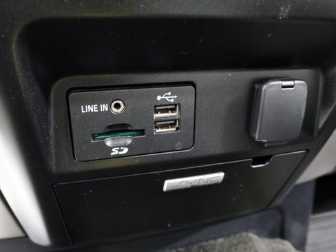Used 2015 Ford F150 Lariat AWD/4WD image 29