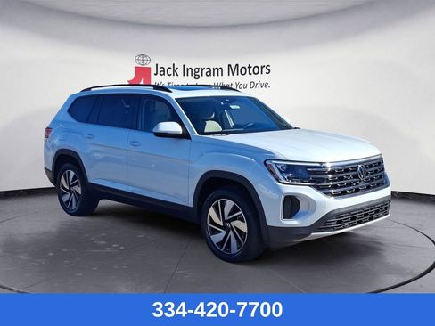 New 2026 Volkswagen Atlas SE image 7