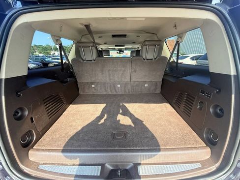Used 2019 GMC Yukon XL Denali w/ Denali Ultimate Package AWD/4WD image 24