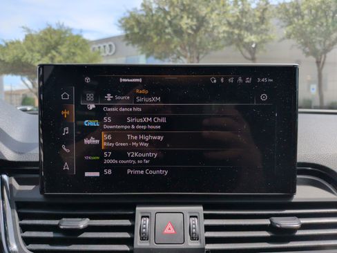 Certified 2023 Audi Q5 e Premium Plus AWD/4WD image 20