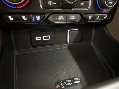 Used 2024 Chevrolet Tahoe High Country w/ Premium Package 2 image 29