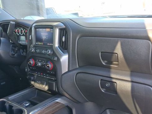 Used 2021 Chevrolet Silverado 1500 RST w/ Convenience Package II image 9