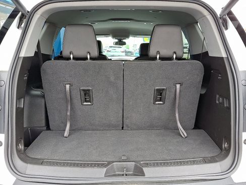 Used 2023 GMC Acadia SLT image 34