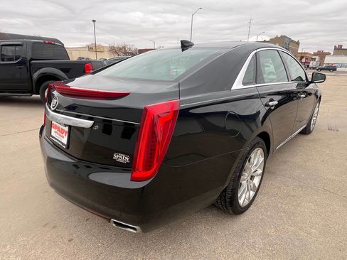 Used 2015 Cadillac XTS Luxury image 7
