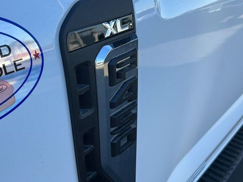 New 2024 Ford F450 XL w/ XL Chrome Package image 4