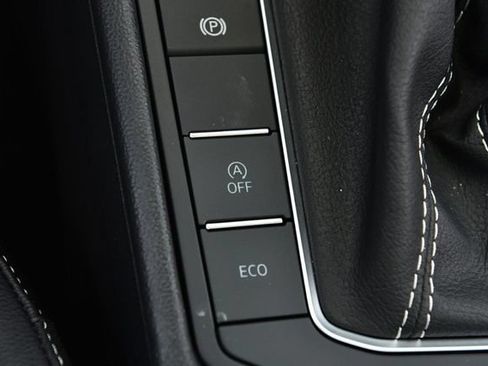 New 2026 Volkswagen Jetta SE FWD image 18
