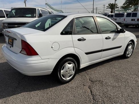 Used 2003 Ford Focus LX image 6
