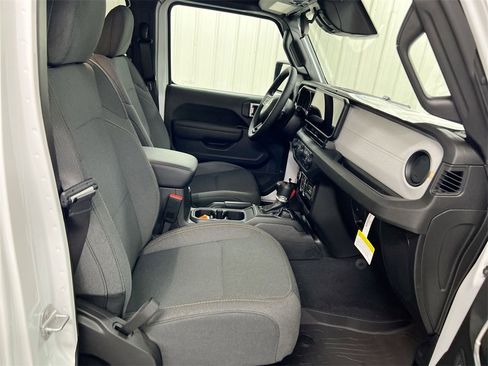 New 2026 Jeep Wrangler Sport S image 21