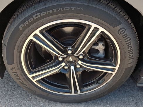 Certified 2025 Ford Mustang Coupe RWD image 28