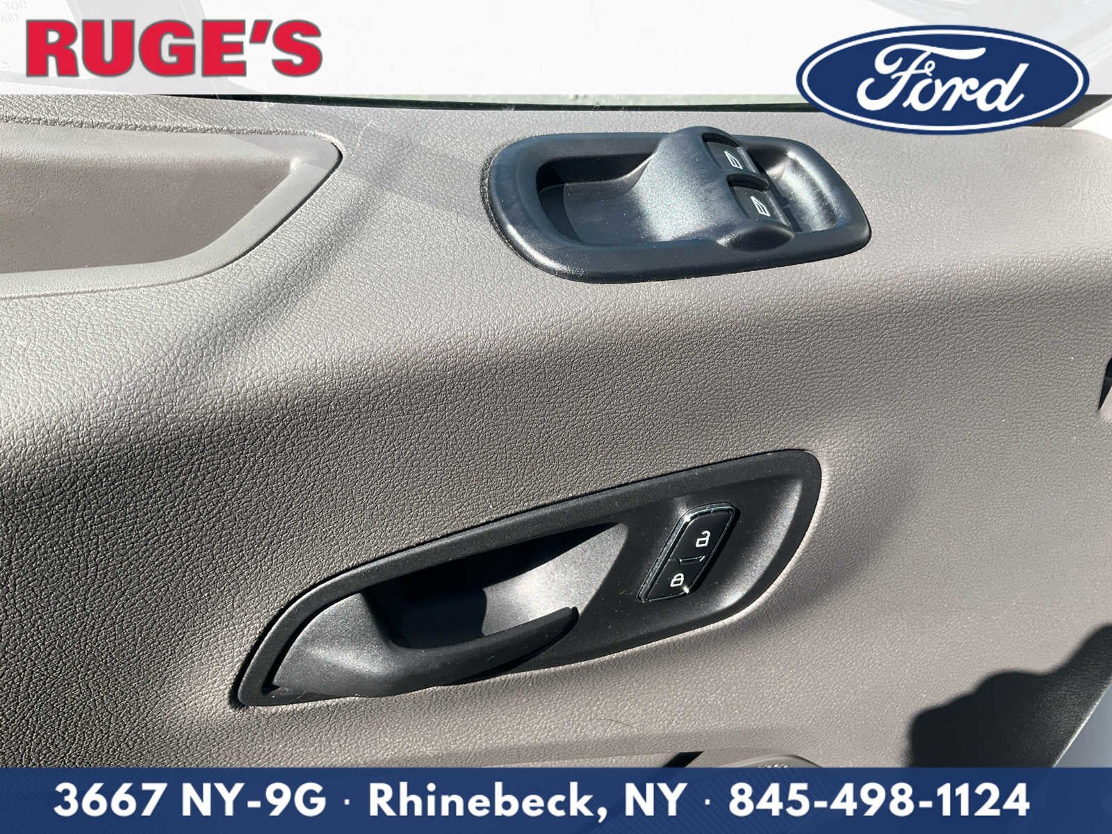 Used 2025 Ford Transit 250 Low Roof w/ Exterior Upgrade Package RWD image 15