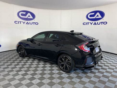Used 2019 Honda Civic Sport image 5