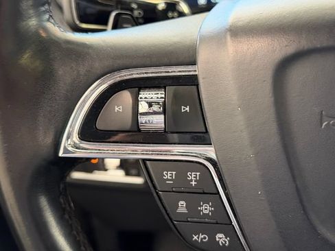 Used 2022 Lincoln Navigator L Reserve RWD image 23