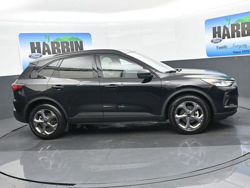 Used 2025 Ford Escape ST-Line image 7