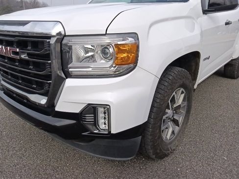 Used 2022 GMC Canyon AT4 w/ Trailering Package image 9