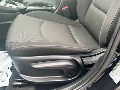 Certified 2023 Kia Forte LXS image 16