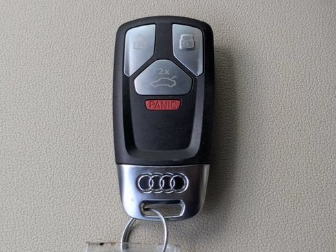 Used 2025 Audi Q5 2.0T Premium AWD/4WD image 36