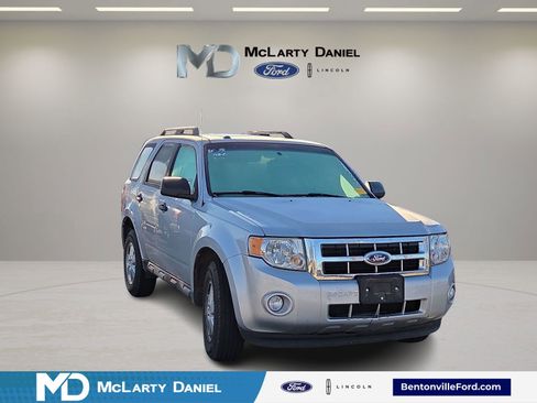 Used 2012 Ford Escape XLT image 1
