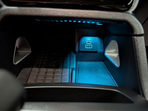 Used 2024 Ford Ranger Lariat w/ Trailer Tow Package image 19