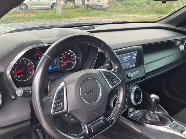 Used 2019 Chevrolet Camaro LT w/ RS Package RWD image 9