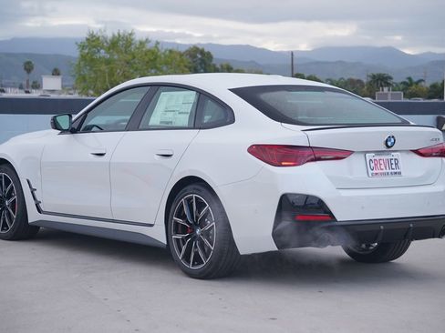 New 2026 BMW 430i w/ M Sport Package image 7