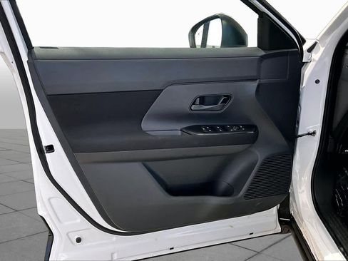 New 2026 Nissan Kicks S FWD image 13