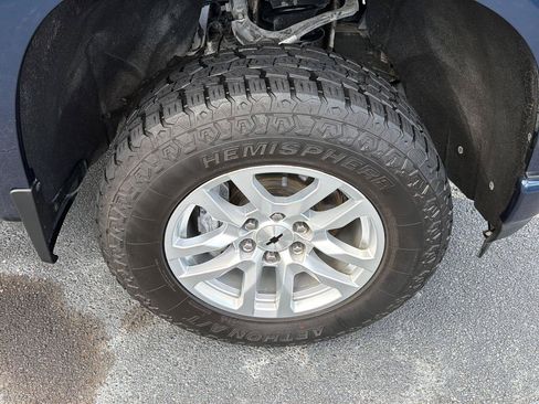 Used 2019 Chevrolet Silverado 1500 RST w/ All-Star Edition AWD/4WD image 41