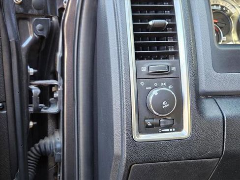 Used 2017 RAM 1500 Big Horn image 11