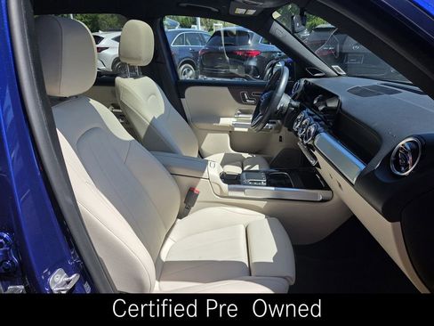 Used 2023 Mercedes-Benz GLB 250 4MATIC image 33