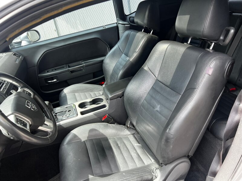 Used 2013 Dodge Challenger SXT Plus RWD image 14