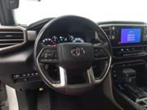 Certified 2025 Toyota Tundra SR5 AWD/4WD image 10