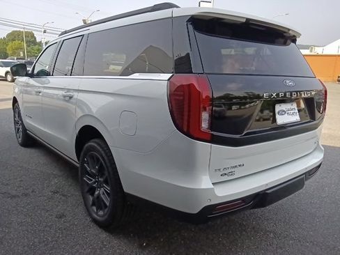 New 2027 Ford Expedition Max Platinum w/ Driver's Package AWD/4WD image 5
