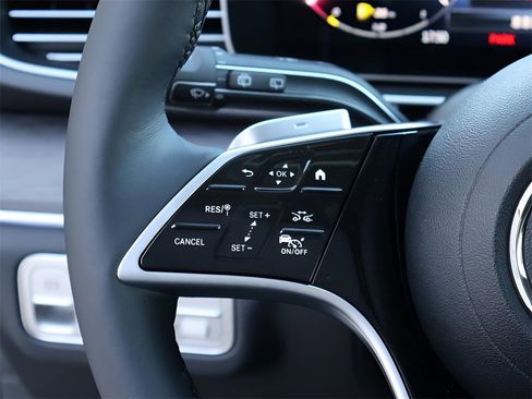 Certified 2026 Mercedes-Benz GLE 350 4MATIC image 34