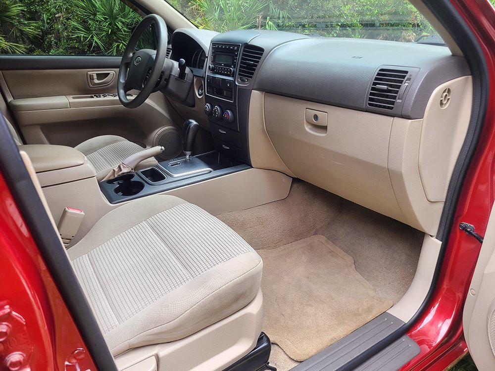 Used 2009 Kia Sorento LX RWD image 13