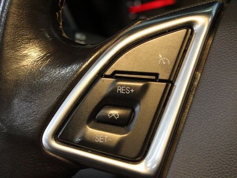 Used 2019 Chevrolet Camaro LT image 15