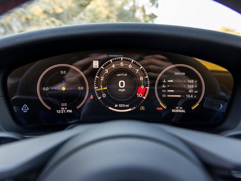 Certified 2026 Porsche 911 GT3 RWD image 38