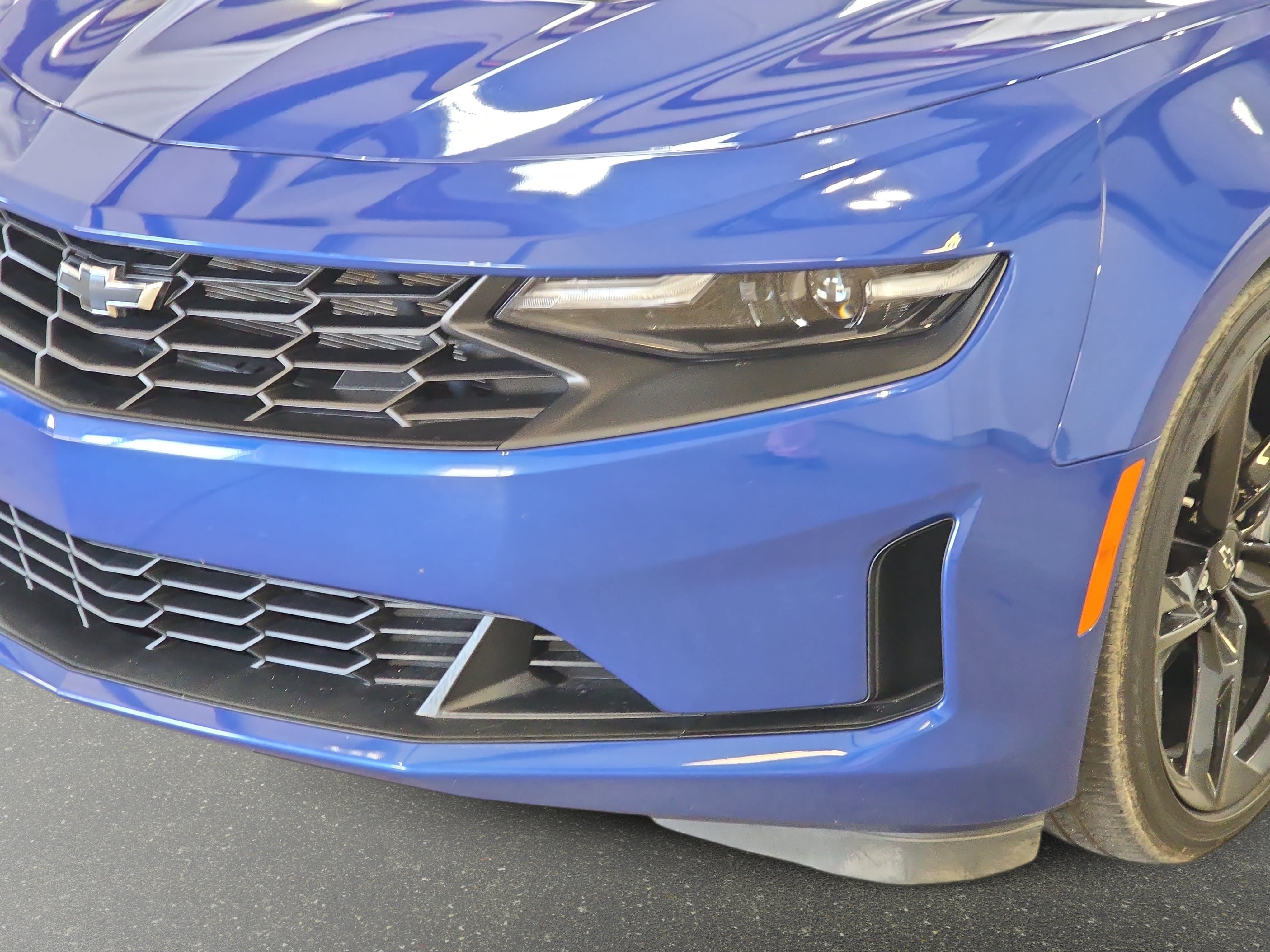 Used 2023 Chevrolet Camaro LT w/ Technology Package RWD image 28