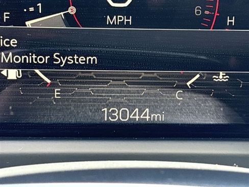 Certified 2024 GMC Acadia Elevation w/ Black Edition FWD image 12