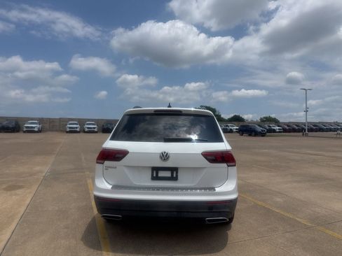 Used 2019 Volkswagen Tiguan SE FWD image 20