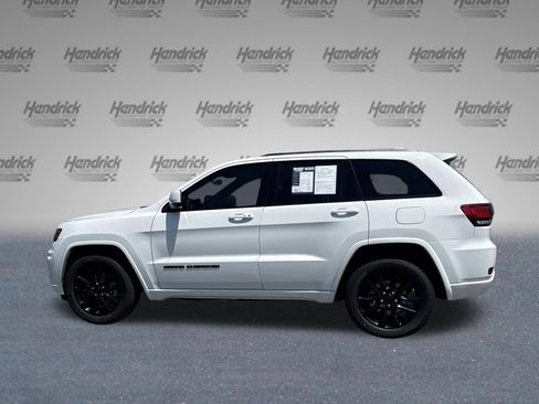 Used 2021 Jeep Grand Cherokee Laredo X AWD/4WD image 7