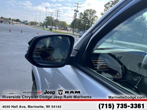 Used 2020 Toyota 4Runner 4WD image 12