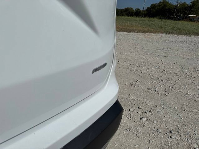 Used 2024 Ford Edge SEL AWD/4WD image 10