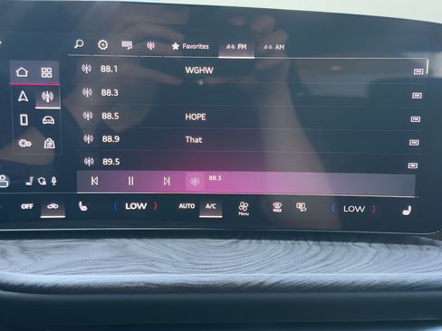 Certified 2025 Audi Q5 Premium AWD/4WD image 27